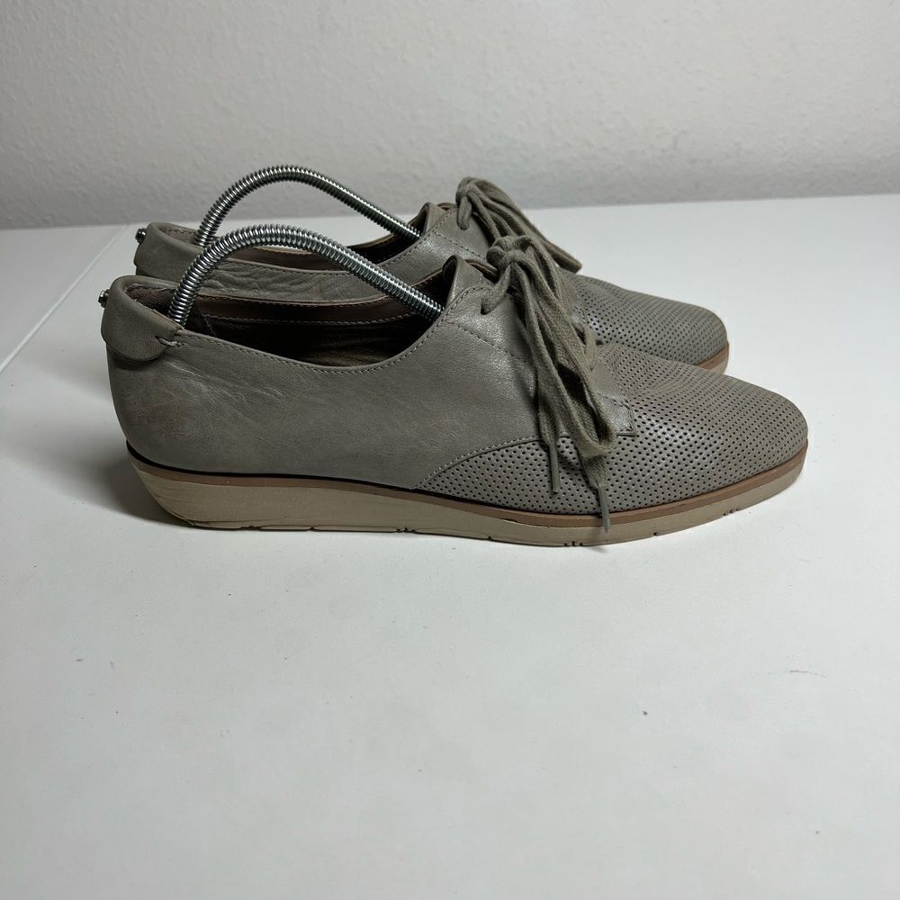 Aerosoles Women's Sidecar Oxford Gray Metallic Size 9,5